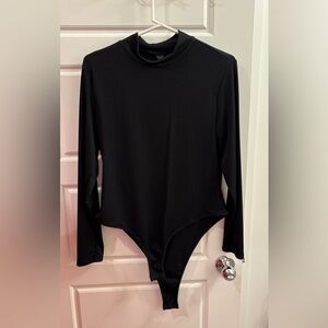 SHEIN Classic Black Ribbed Bodysuit